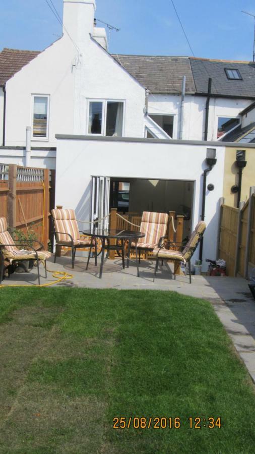 Chloe Cottage Whitstable Exterior photo